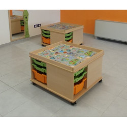 Tavolo gioco multifunzionale completo.